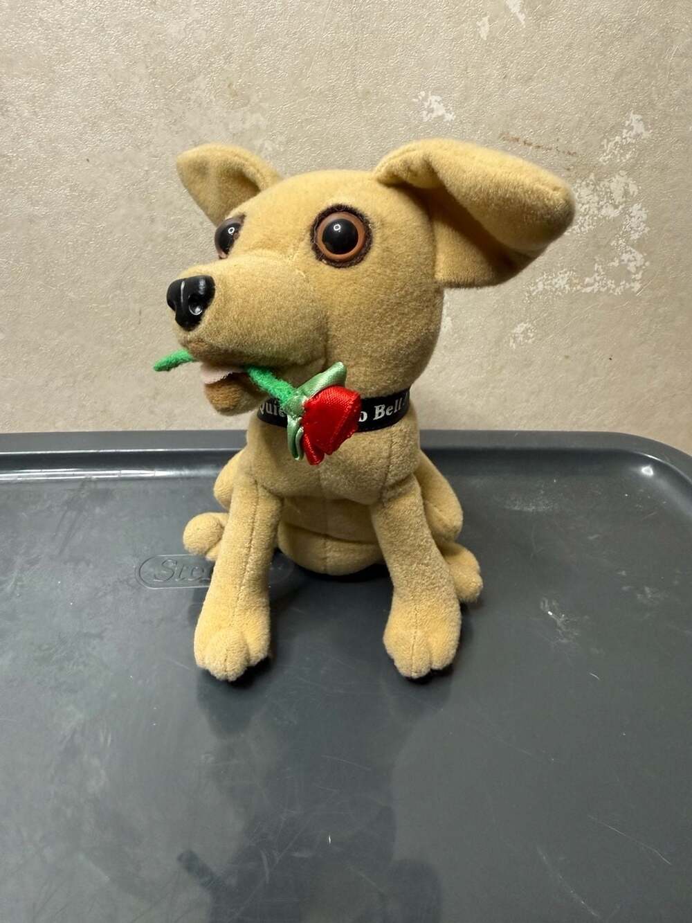 Applause Taco Bell Chihuahua Dog Plush with Rose Toy